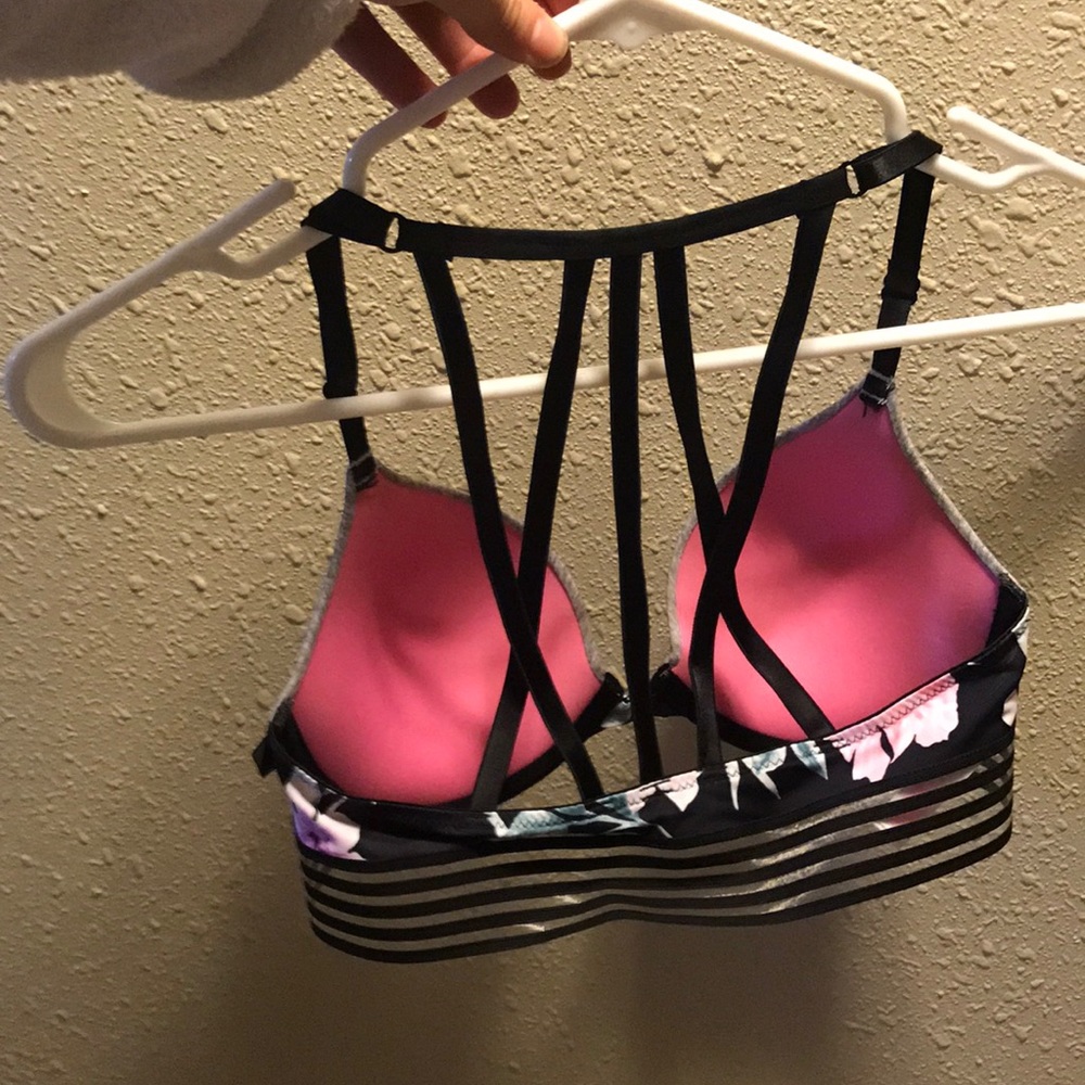 Pink Bra - Picture 2 of 2